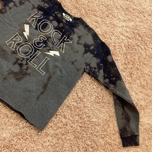 Grey and White Large Rock and Roll Sweatshirt - Picture 3 of 4